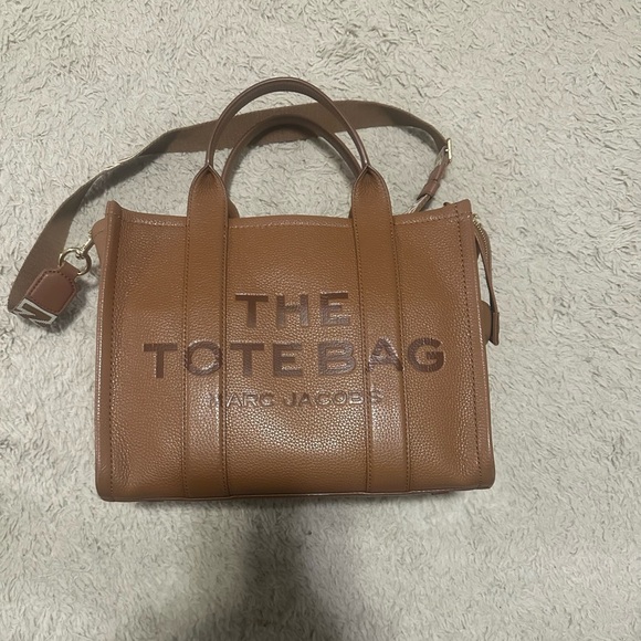 Marc Jacobs Tan Leather Tote Bag - Picture 1 of 11
